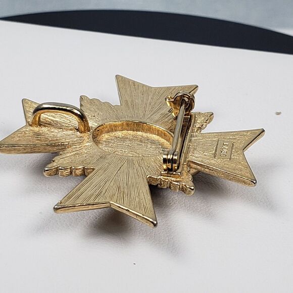 1983 Avon Maltese Cross Allegro Collection Amber Color Gold Tone Brooch Pendant - Picture 8 of 13